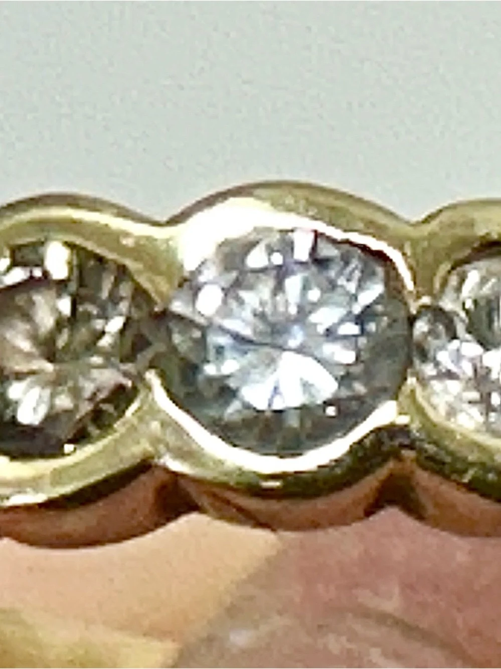 Vintage 14 Karat Gold 6 Bezel Set Diamond Ring